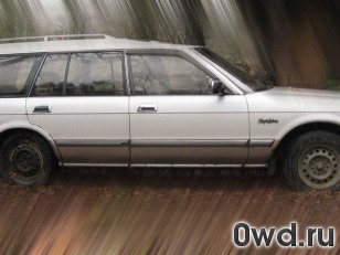 Битый автомобиль Toyota Crown Wagon